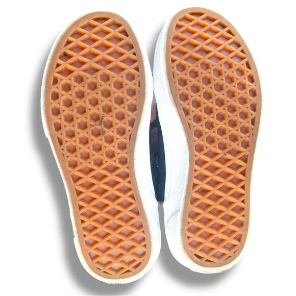 Vans Youth Sheldan Checkerboard Black and Red Sneakers  Skateboarding  Size  13 - Picture 3 of 10